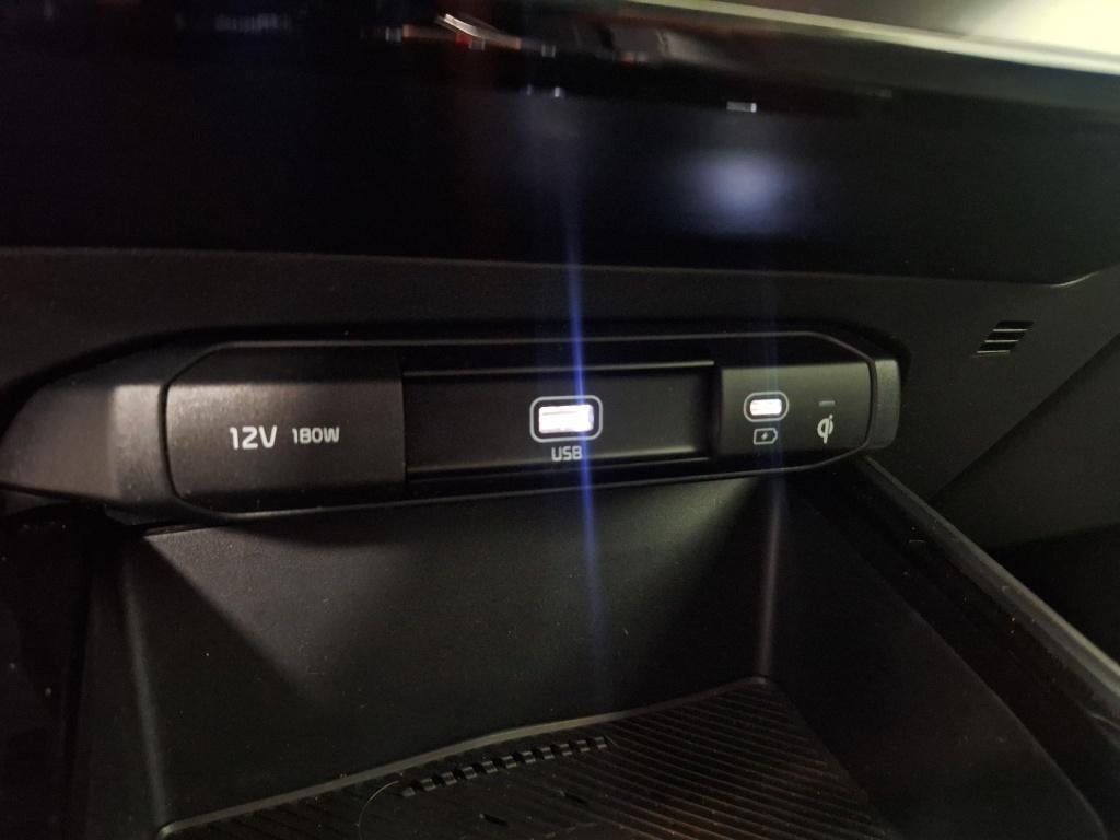 Kia Niro 1.6 gdi phev executiveline | head-up display | schuif/kanteldak |