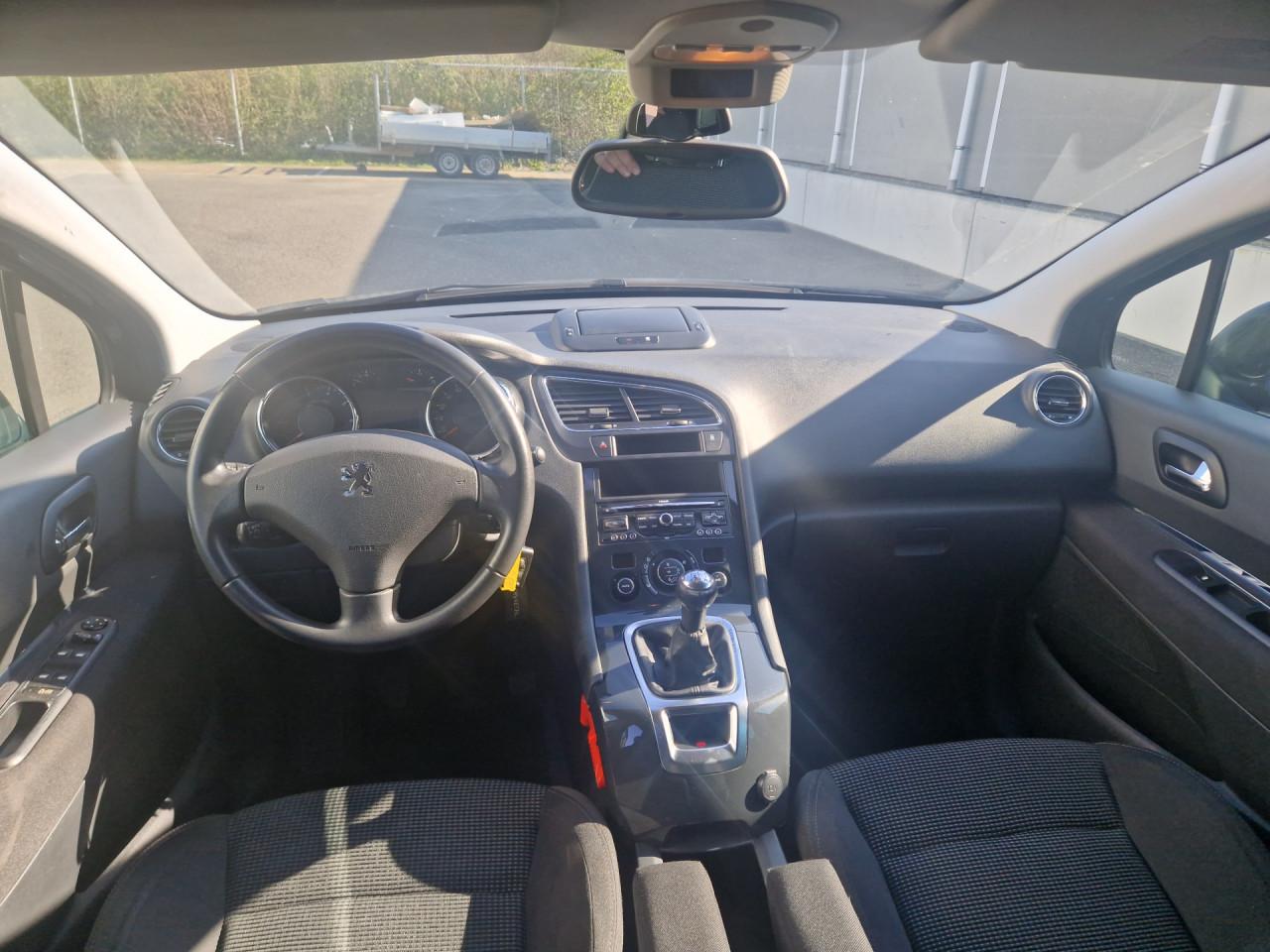Peugeot 5008 1.6 VTi Blue Lease 5p.