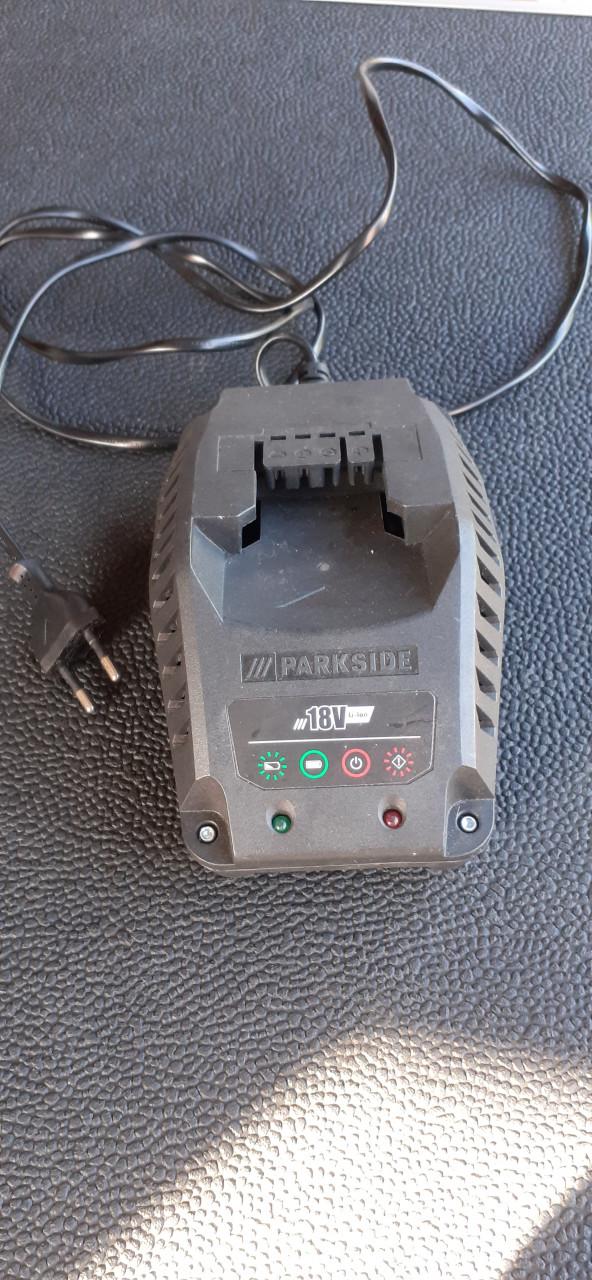 Oplader Parkside (lidl) 18 Volt voor accuboormachinei