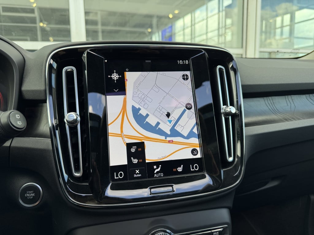 Volvo XC40 t5 262pk recharge ultimate bright| panodak| adap.cruise| leder|