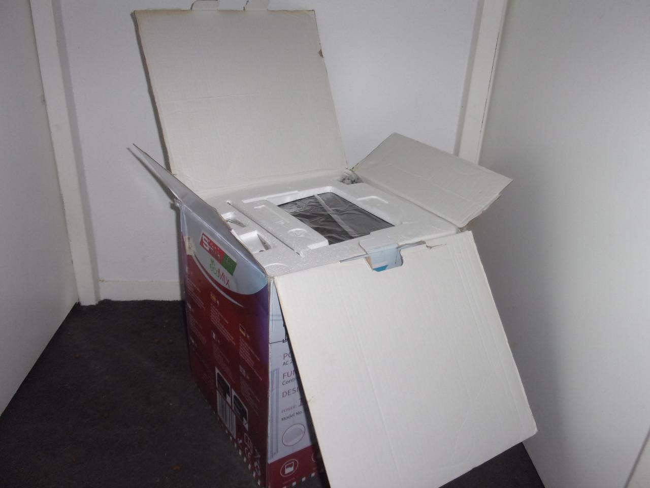 Stella Airfryer 12L 1800w Nieuw!