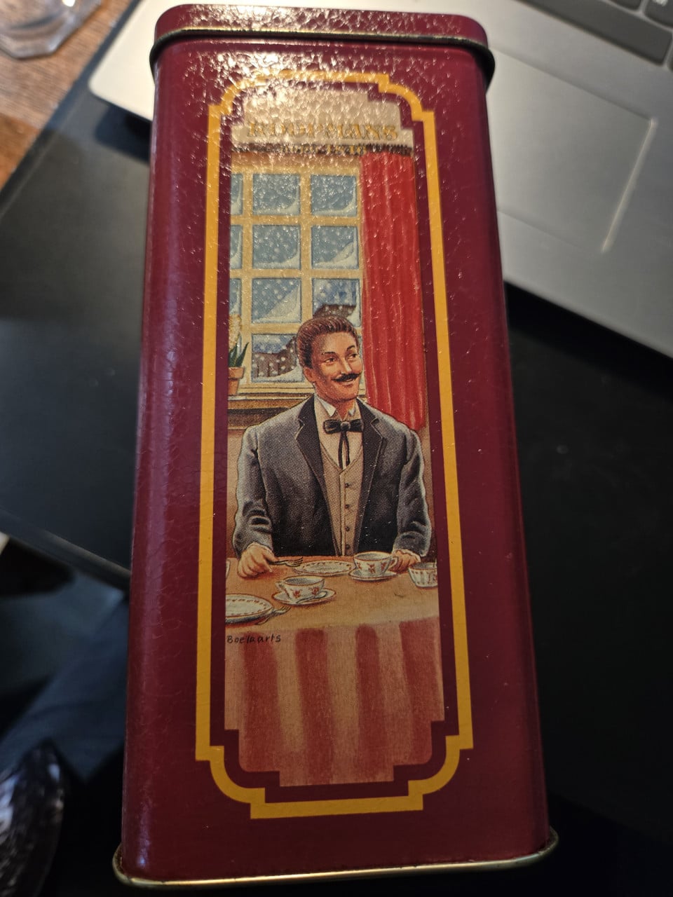 Vintage rechthoekige voorraadblik van Koopmans 18x12x8cm Geheel deukvrij.