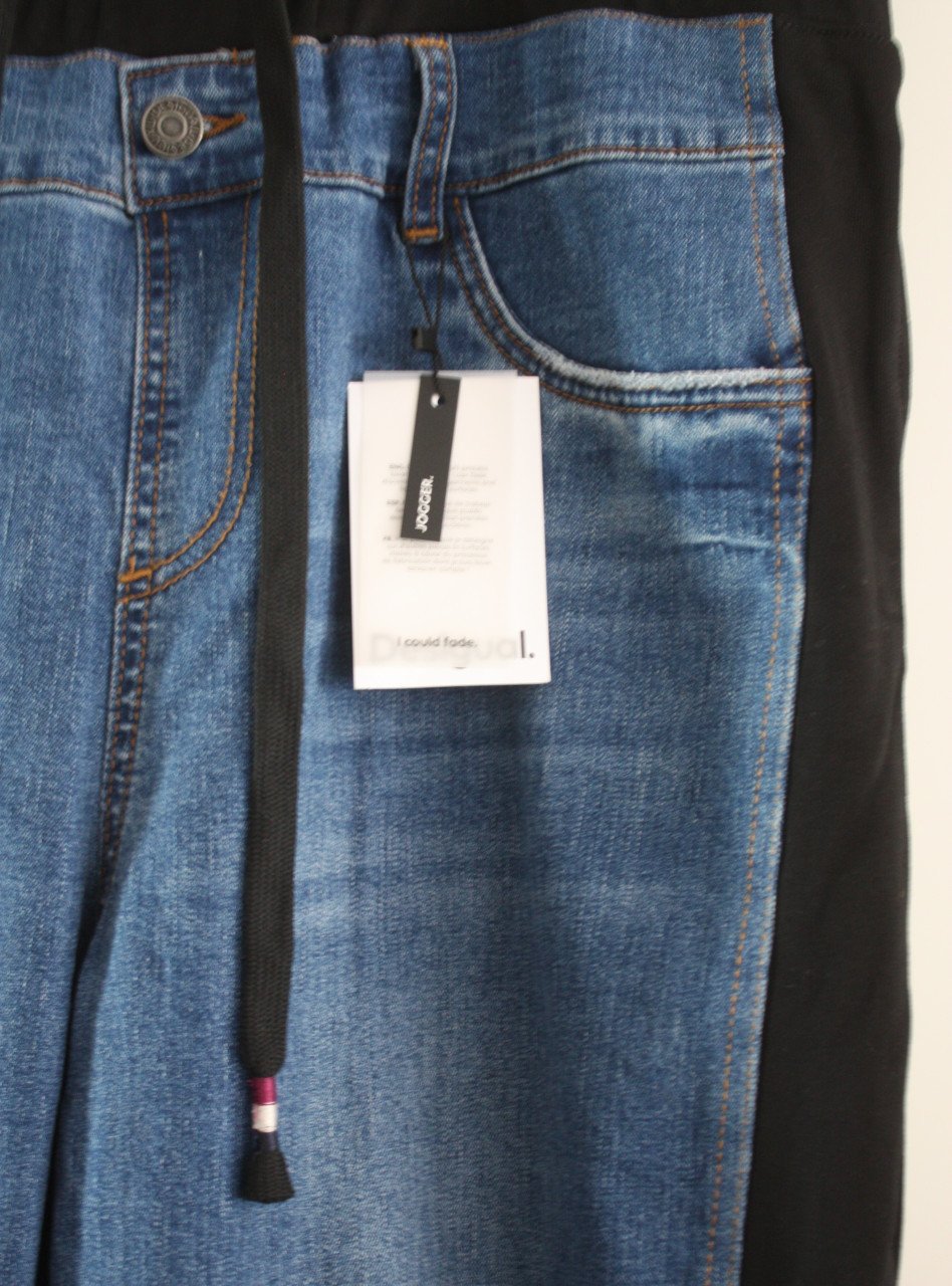 Nieuwe spijker en joggigbroek 2in 1 maat xl