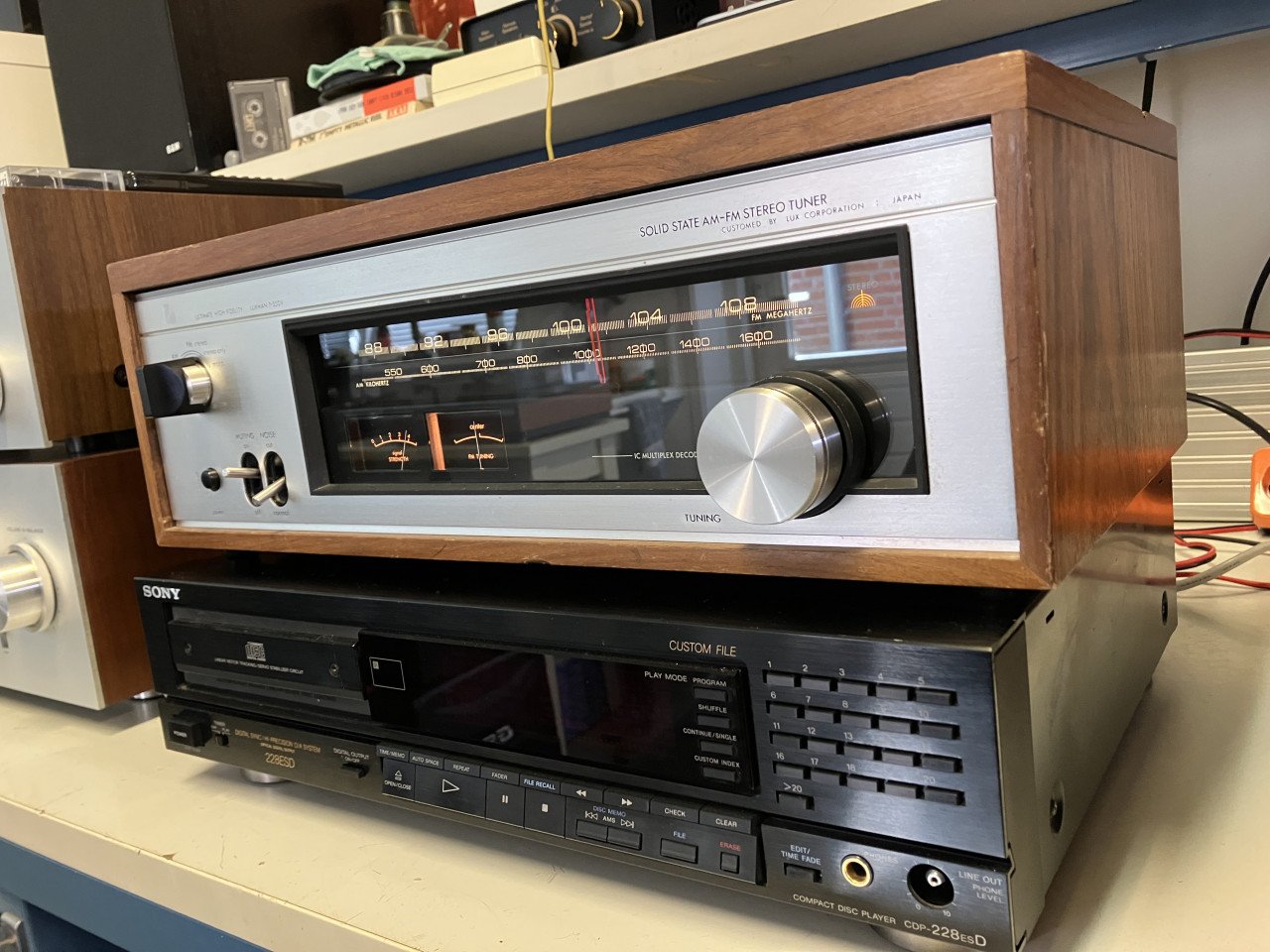Luxman T-550V vintage tuner houten kast volledige service en garantie