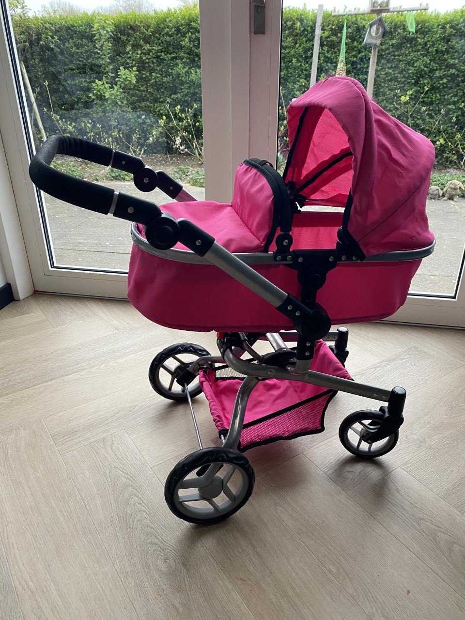 Poppenwagen bandits and angels