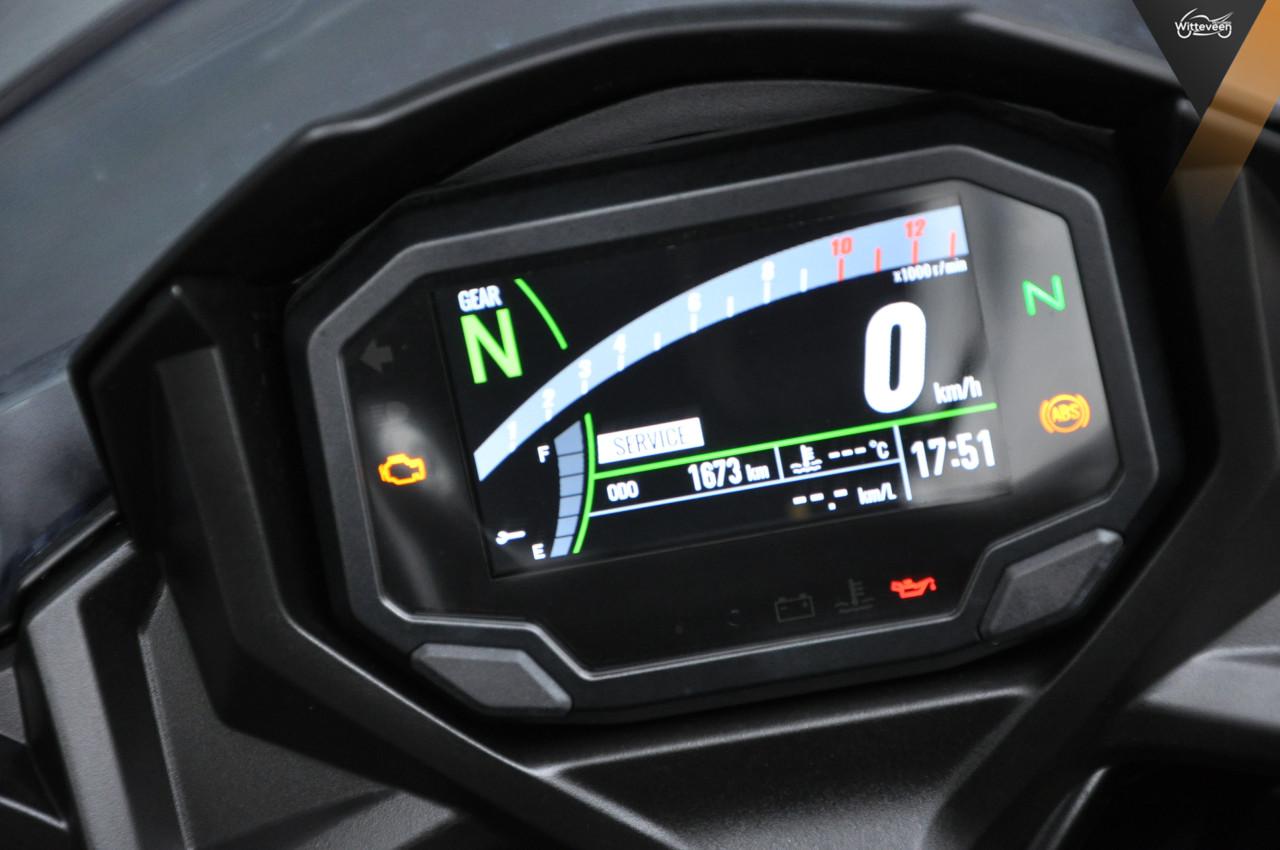 Kawasaki Ninja 650 KRT 1673 kms!