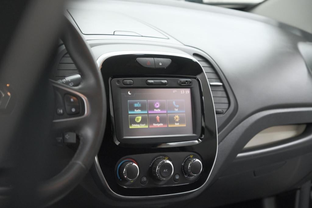 Renault Captur tce 90 limited | trekhaak | navigatie | parkeersensoren