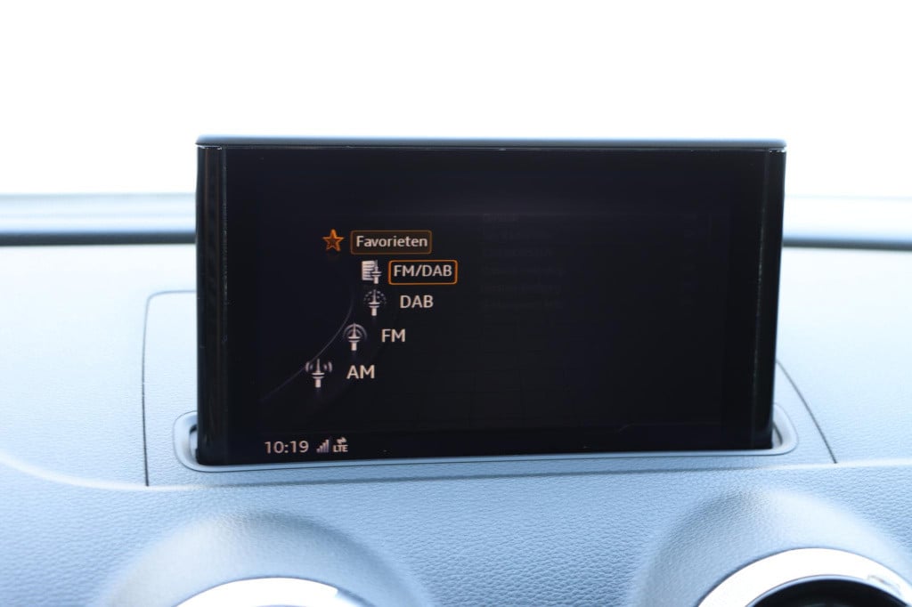 Audi A3 sportback 35 tfsi cod advance sport s-line 150pk s-tronic