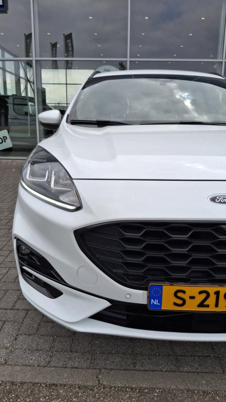 Ford Kuga 2.5 phev st-line aut. | winterpack | navigatie | climate control 