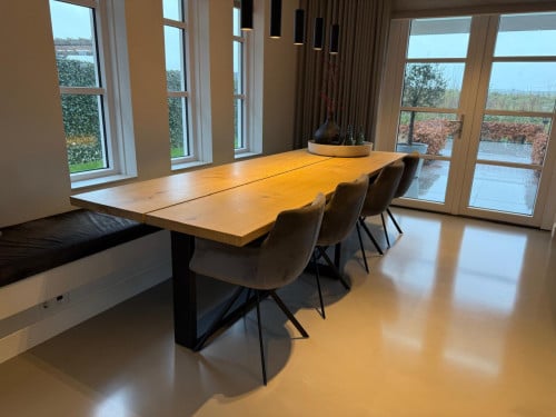Eikenhouten eettafel