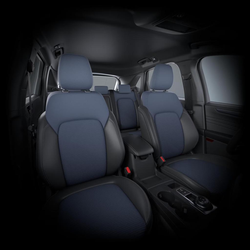 Ford Kuga 2.5 phev bluecruise edition | €4.000,- ford voordeel! | unieke ui