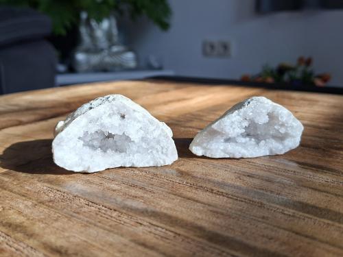 Kwarts geode edelsteen