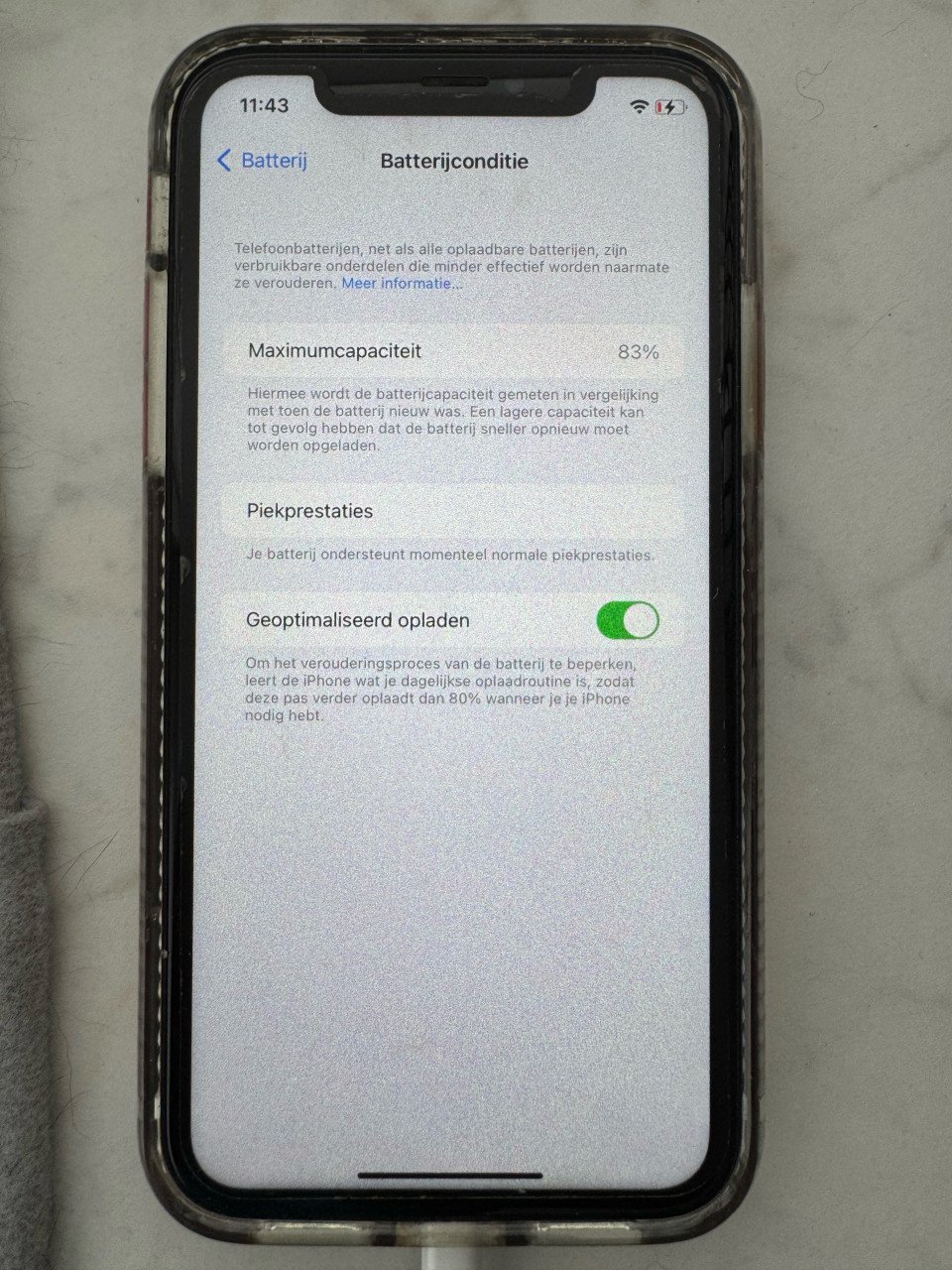 Apple Iphone XR 64 GB 83%