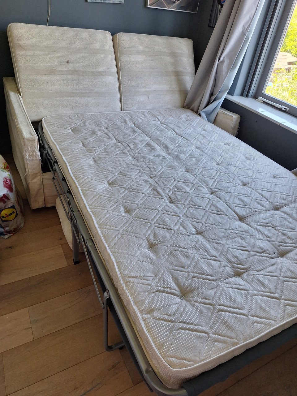 Rommelmarkt spullen gratis