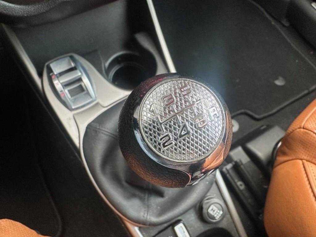 Alfa Romeo MiTo 0.9 twinair distinctive