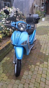Scooter Piaggio C42