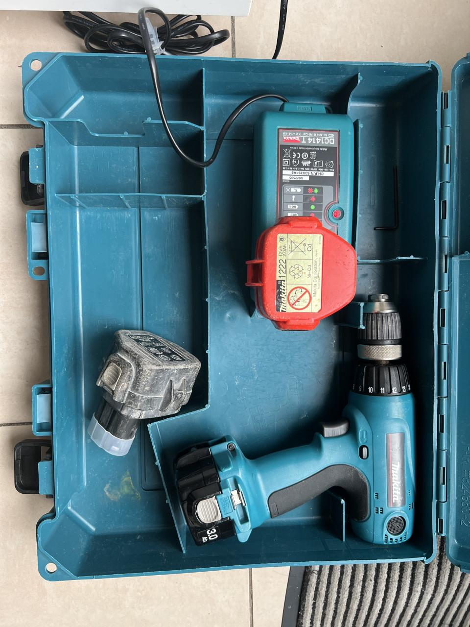 Makita Boorschroevendraaier – Compleet met 3 Accu’s