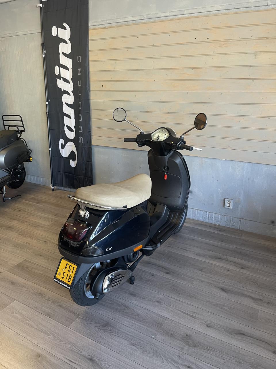 Scooterpromo Goes VESPA LX 50  45 km