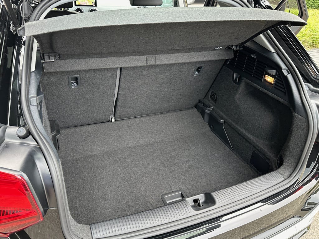 Audi Q2 35 tfsi 150pk s-tronic s-line | virtual cockpit | navigatie | extra