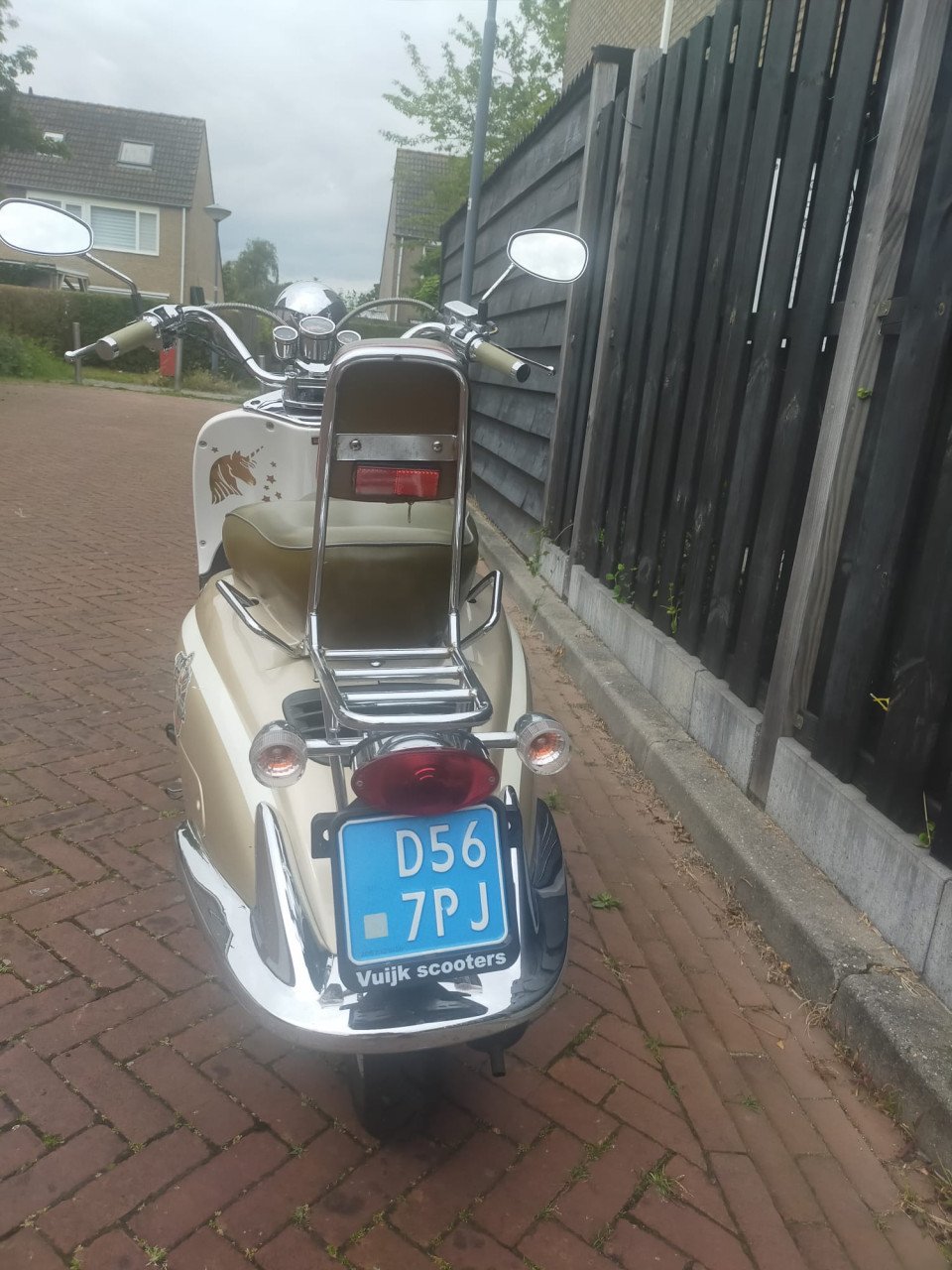 Benzhou YiYing Snorscooter