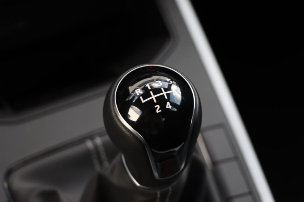 Seat Arona 1.0 ecotsi style business connect