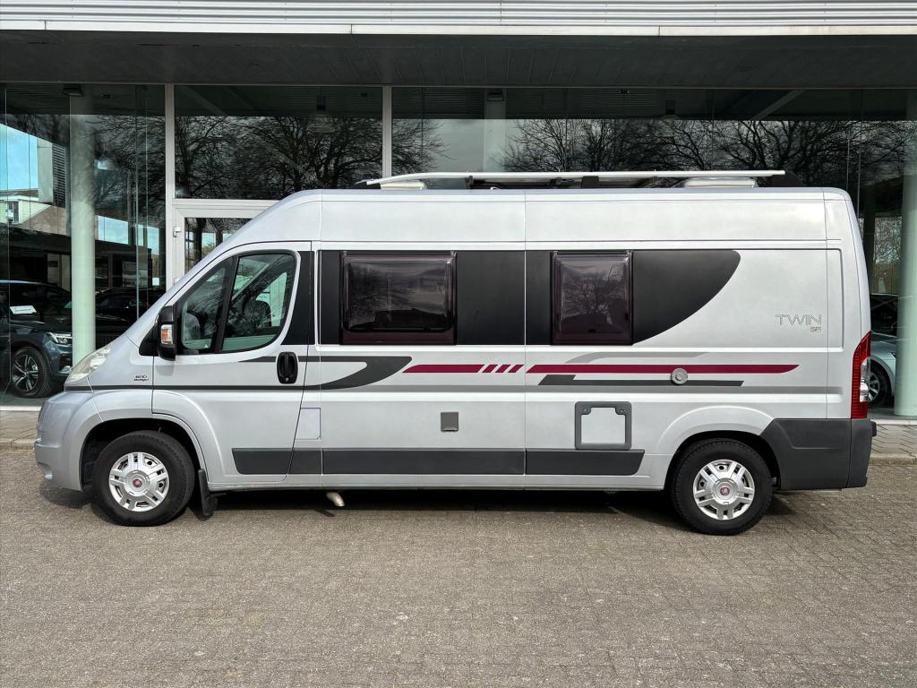 Adria Onbekend twin 2.3 d 600 sp buscamper| luifel| keuken|toilet