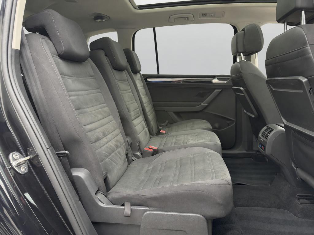 Volkswagen Touran 1.2 tsi highline