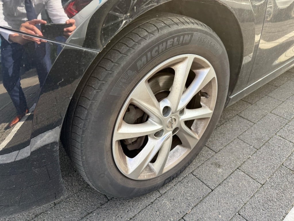 Opel Corsa 1.2 edition | nieuw binnen | dealer onderhouden | apple carplay 