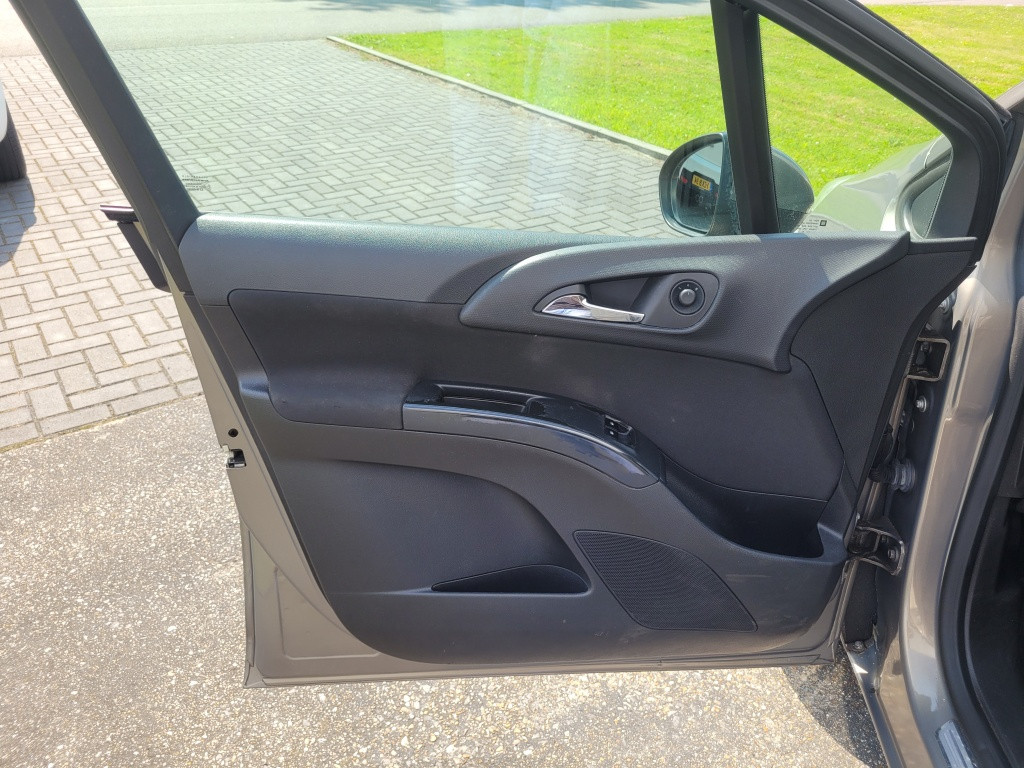 Opel Meriva 1.4 turbo cosmo
