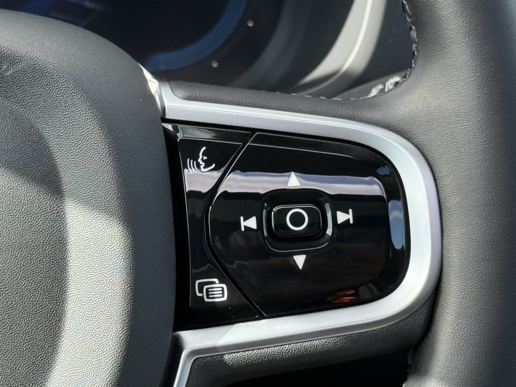 Volvo XC60 t6 398pk recharge ultra dark| panodak| 360camera| adap.cruise| t