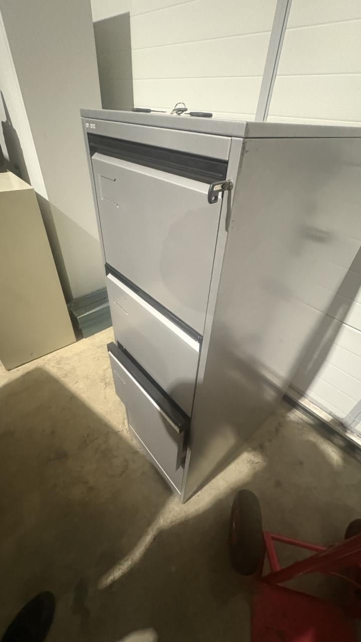 Ahrend hangmappenkast ladekast