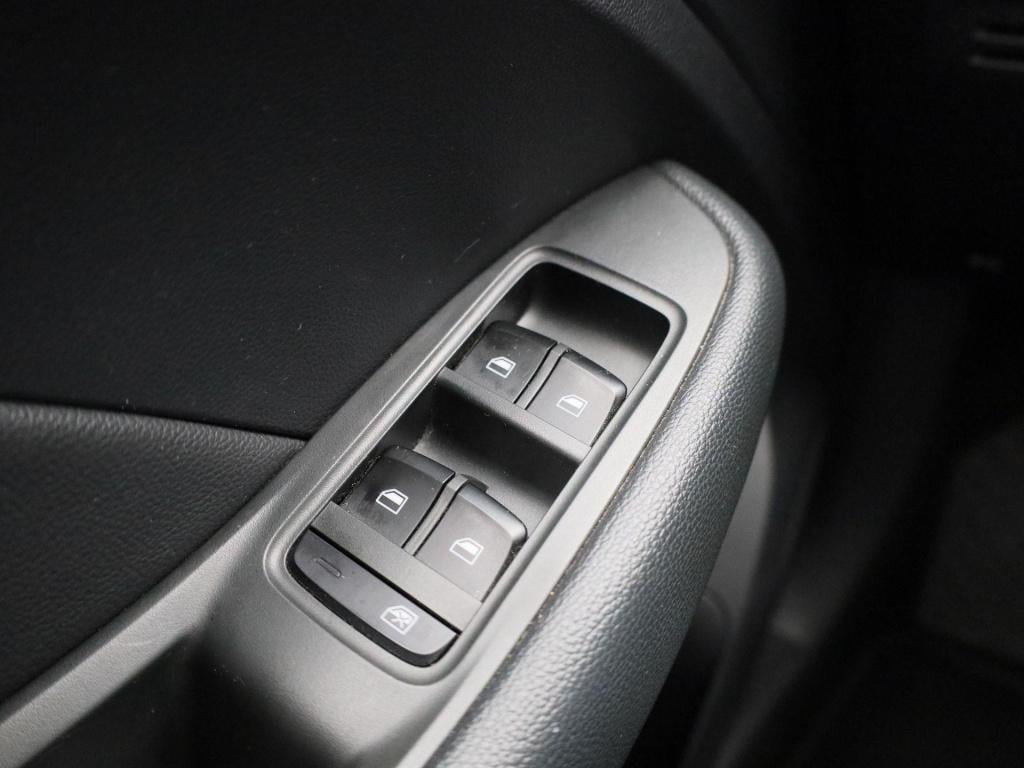 MG Zs Ev mg luxury 45 kwh | automaat | panoramadak | leder | navigatie | ai