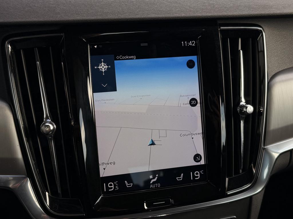 Volvo V90 2.0 t4 momentum | apple carplay | acc | elek. trekhaak | stoel/st