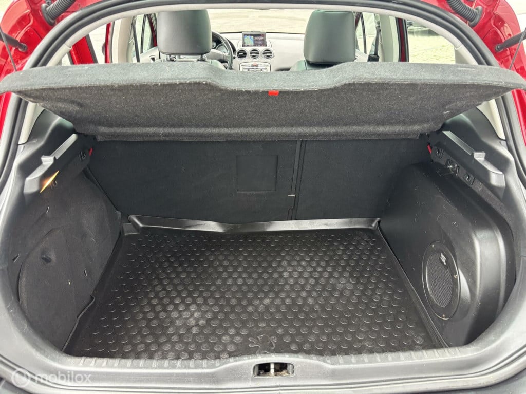 Peugeot 308 1.6 thp allure, leer, jbl,pano