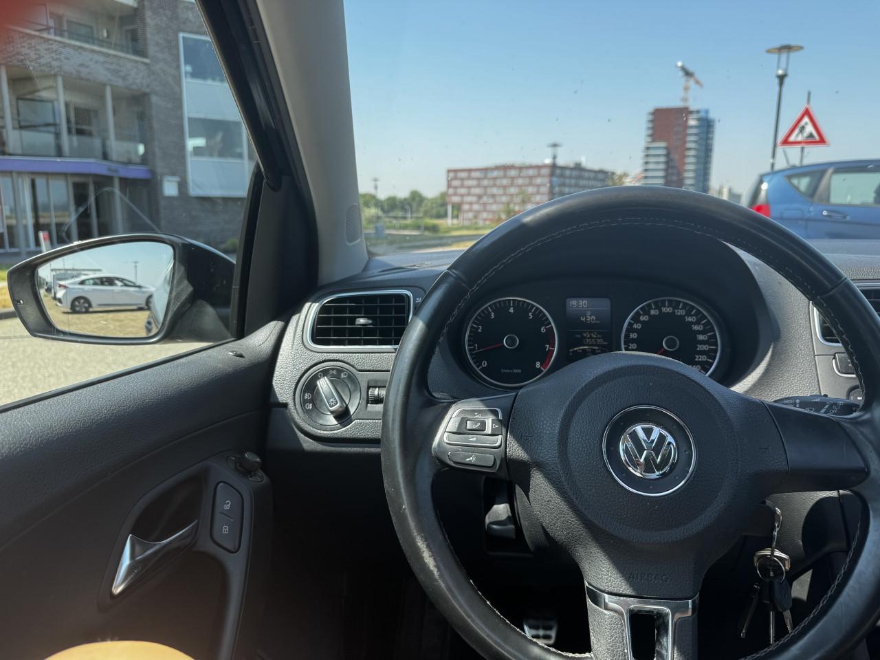 Volkswagen polo 1.2 tsi highline 105pk