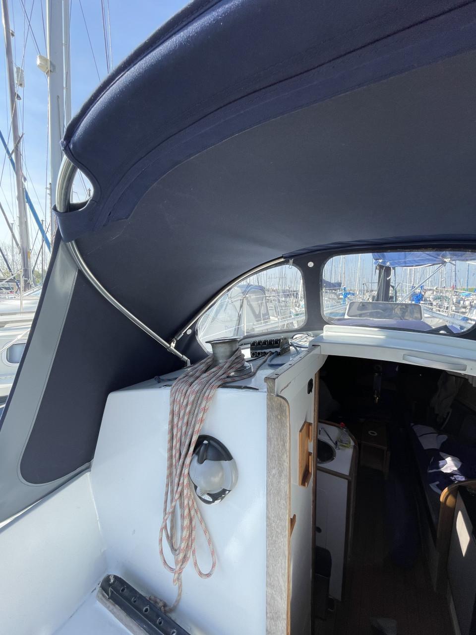 Zeilmaker voor reparatie en bootcanvas