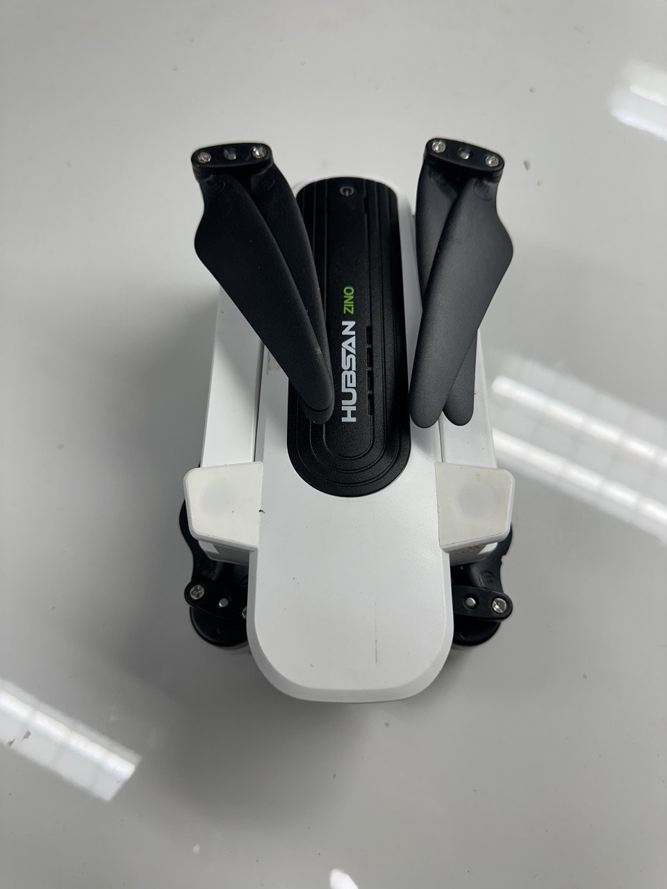 Hubsan Zino drone