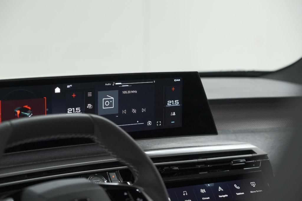 Peugeot 3008 1.2 hybrid 136 gt | pack winter | camera | adaptieve cruise co