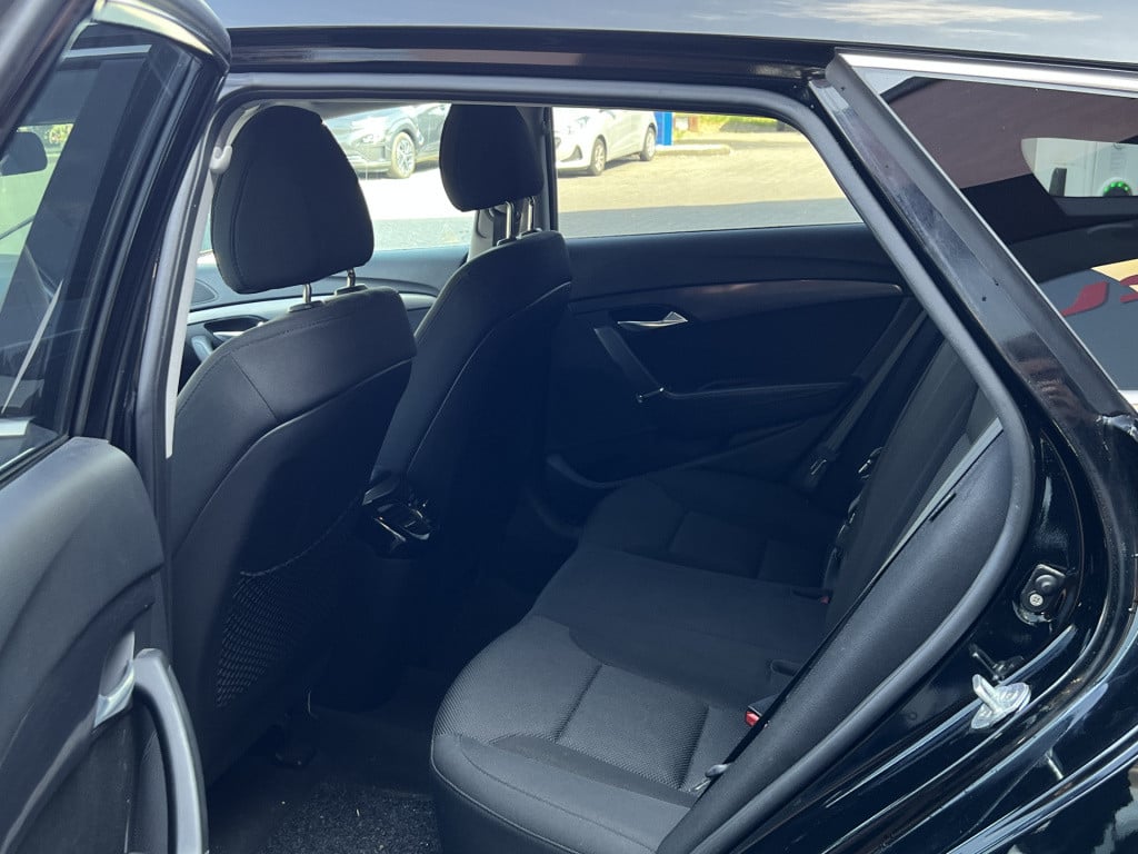 Hyundai I40 wagon 1.6 gdi blue business edition