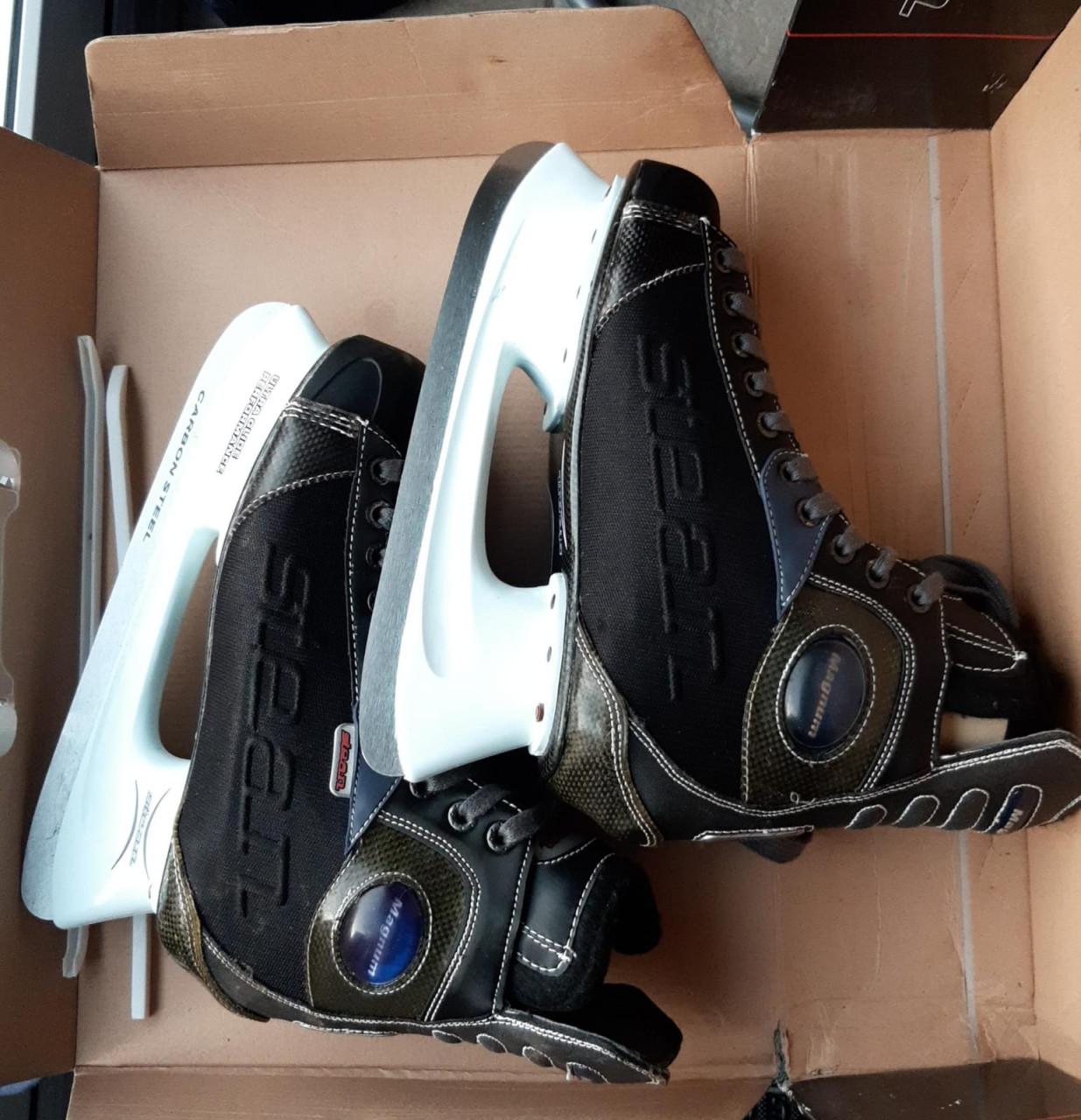 Stean Magnum  ijshockeyschaats maat 41,5