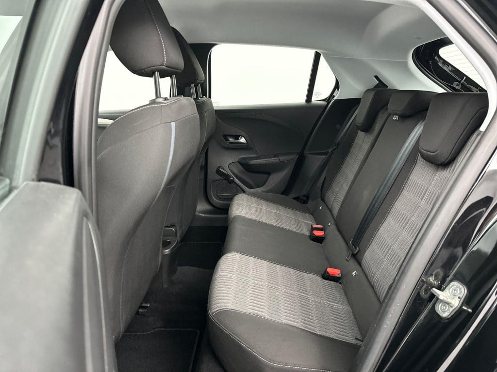 Opel Corsa 1.2 edition | navigatie | apple carplay & android auto | airco