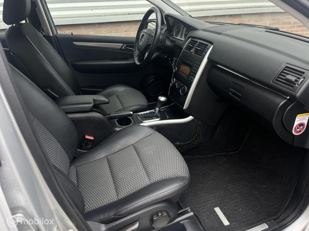 Mercedes-Benz B-Klasse 180 business class | orig. nl | trekhaak | apk