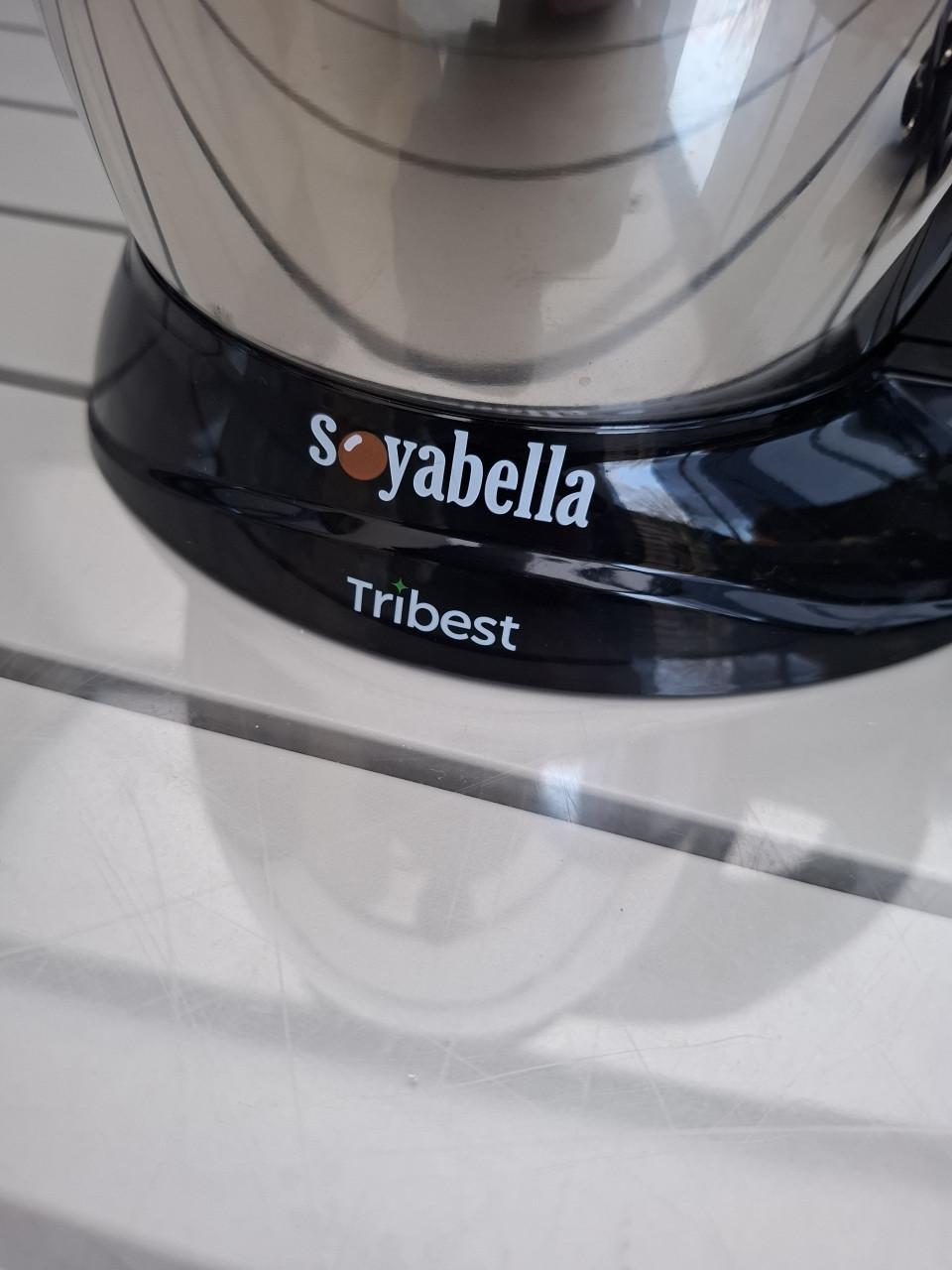 Soyabella SB-130 sojamelk maker,