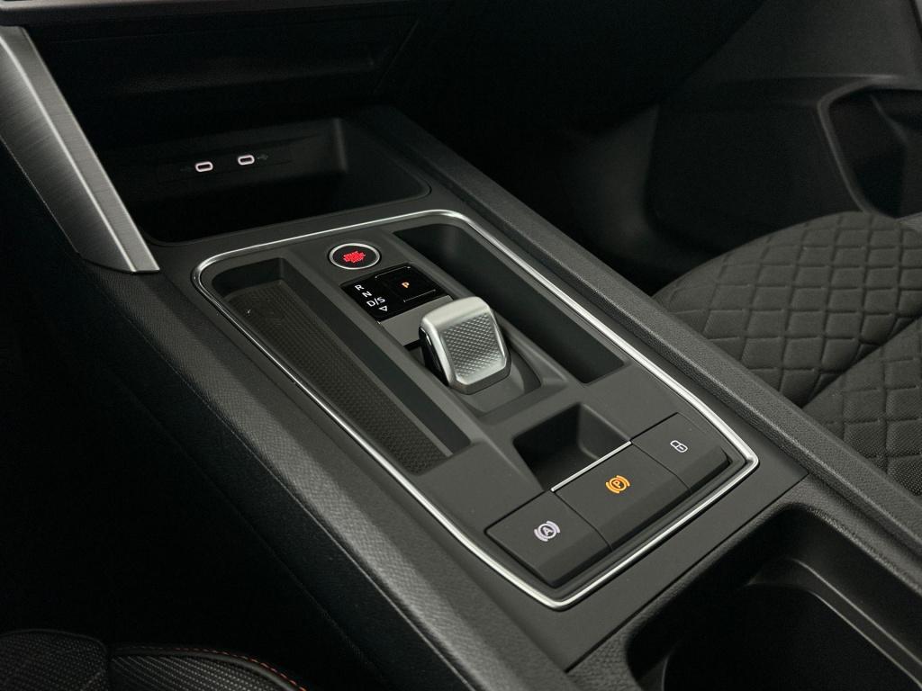 Seat Leon fr business 1.5 tsi ehybrid 150 kw / 204 pk statio
