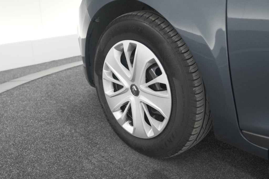 Renault Clio tce 90 limited | navigatie | parkeersensoren | cruise control 