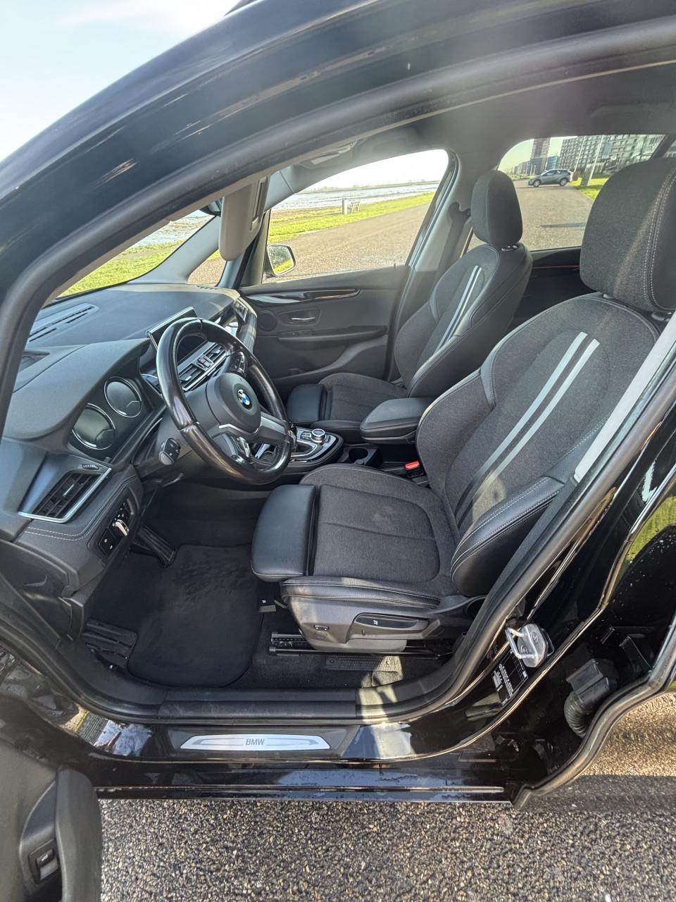 BMW 2-Serie Gran Tourer 218i 140pk 5p. Aut 2020 Zwart