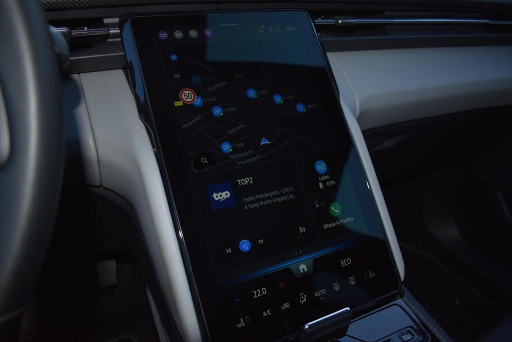 Ford Explorer premium extended range rwd 77 kwh | panoramadak | climate con