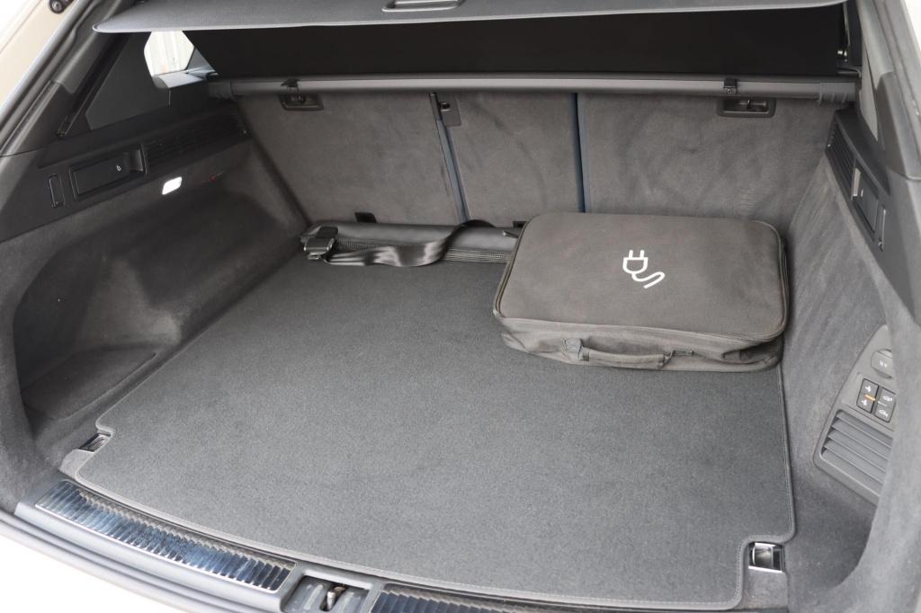 Volkswagen Touareg 3.0 tsi ehybrid 4motion atmosphere 380pk tiptronic