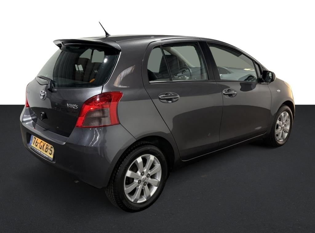 Toyota Yaris 1.3 vvti executive