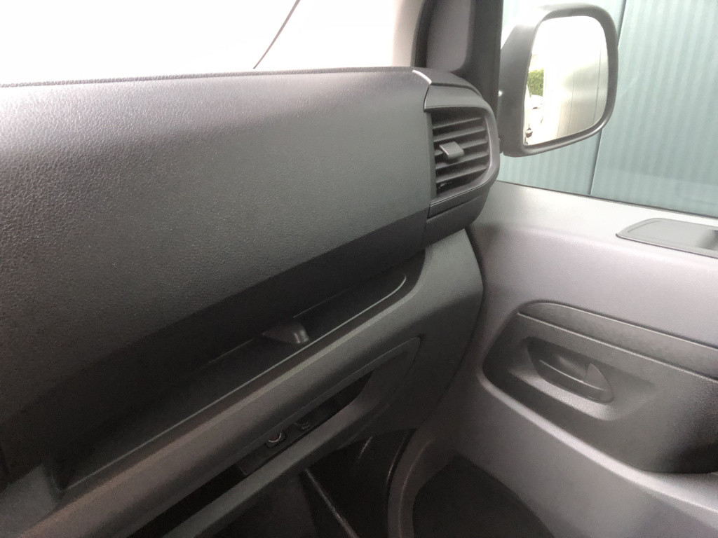 Citroen Jumpy 2.0 bluehdi 120 m driver bestelauto l2h1